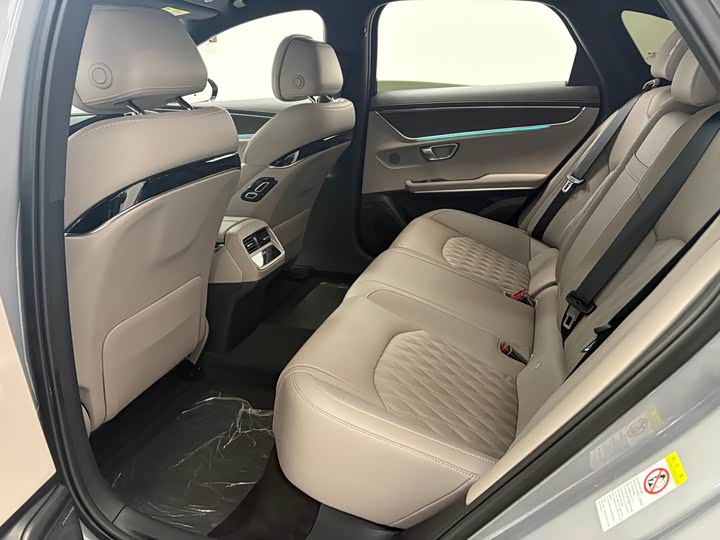 BYD Han 2025 2025款 EV 701KM激光雷达智驾型