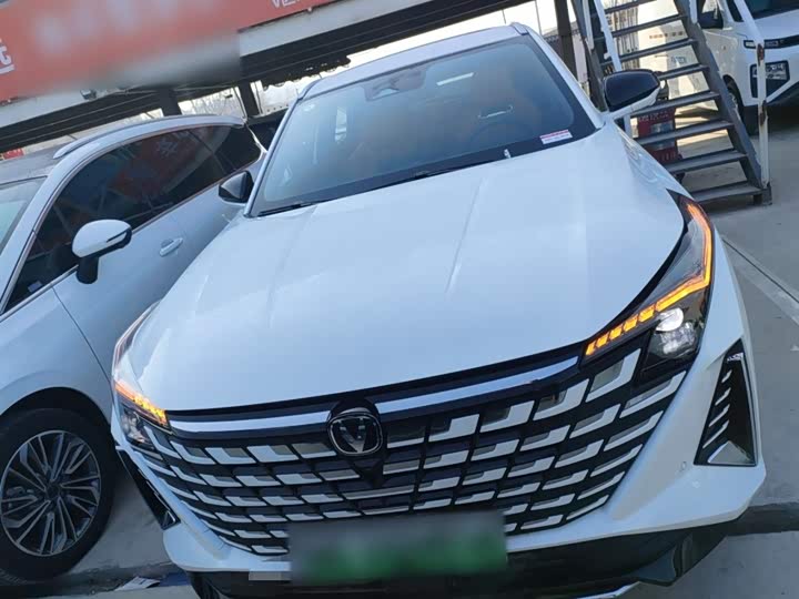 Changan UNI-Z Hybrid 2025 2025款 智慧新蓝鲸 125km 战舰+