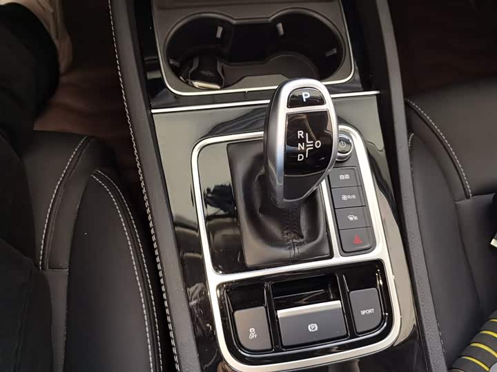 BYD Song Max 2021 2021款 升级版 1.5T 自动豪华型 7座