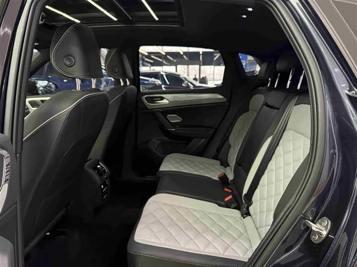 Volkswagen Tayron X 2023 2023款 改款 380TSI 四驱旗舰智慧版