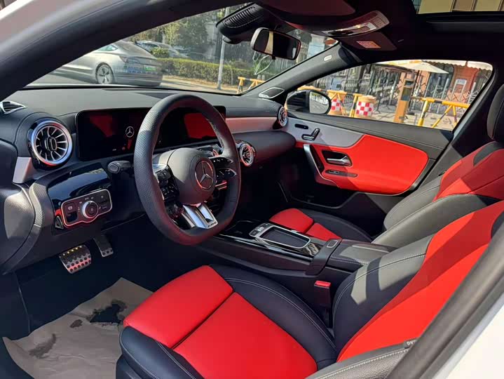 Mercedes-Benz A-Class AMG 2025 2025款 AMG A 35 L 4MATIC