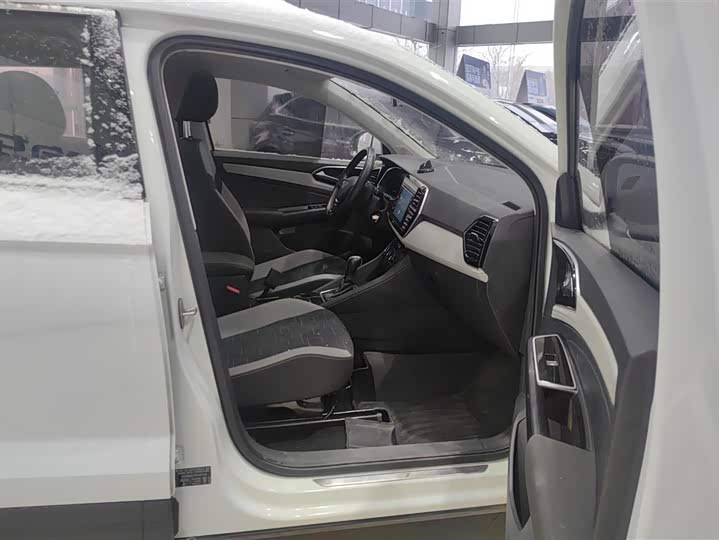 Jetta VS7 2023 2023款 280TSI 自动进取版