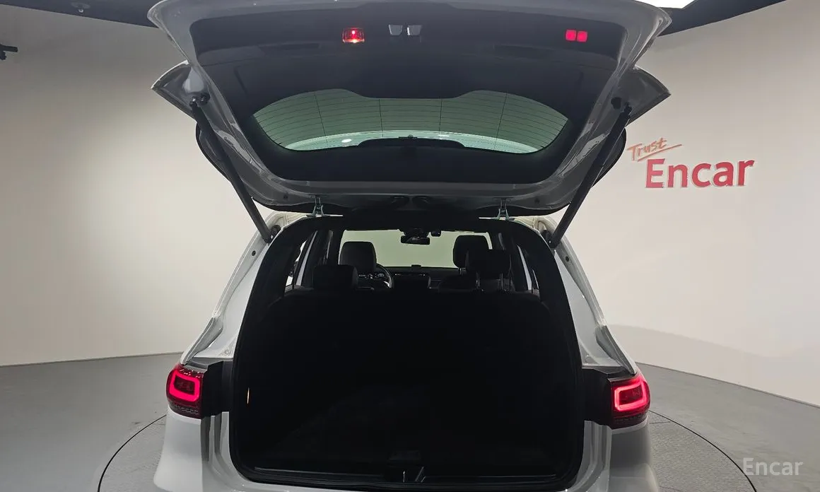 Mercedes-Benz GLB-Class 2020 GLB250 4MATIC