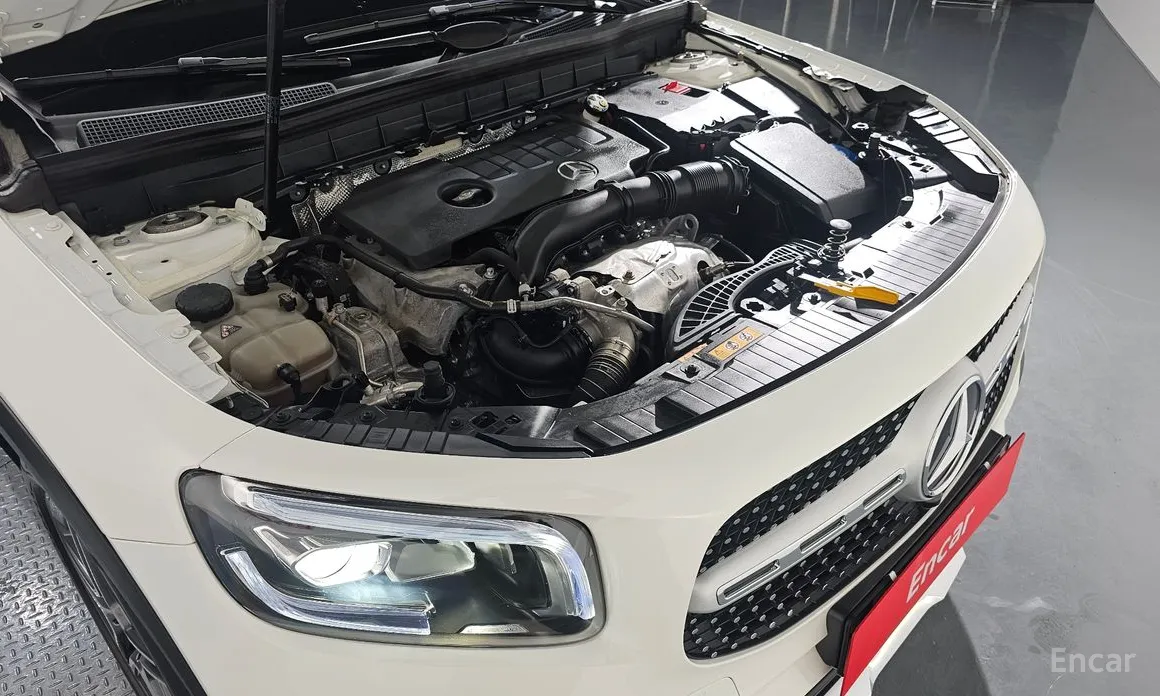 Mercedes-Benz GLB-Class 2020 GLB250 4MATIC