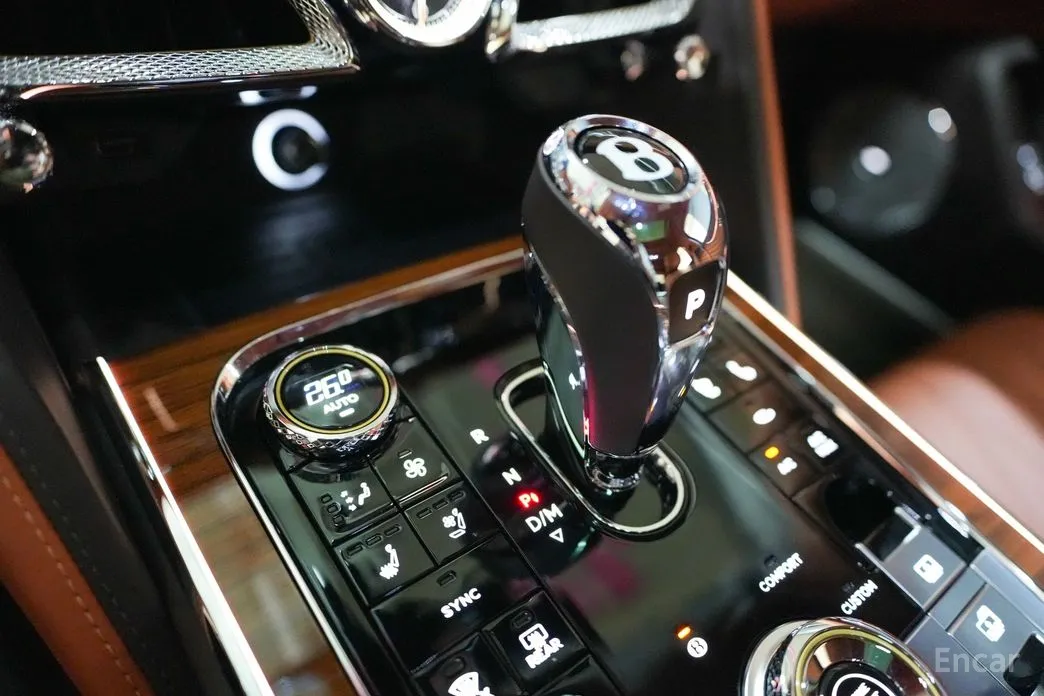 Bentley Flying Spur 2020 4.0