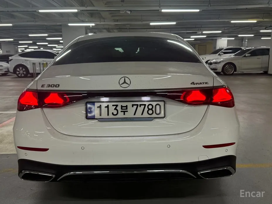 Mercedes-Benz E-Class 2024 E300 4MATIC AMG Line