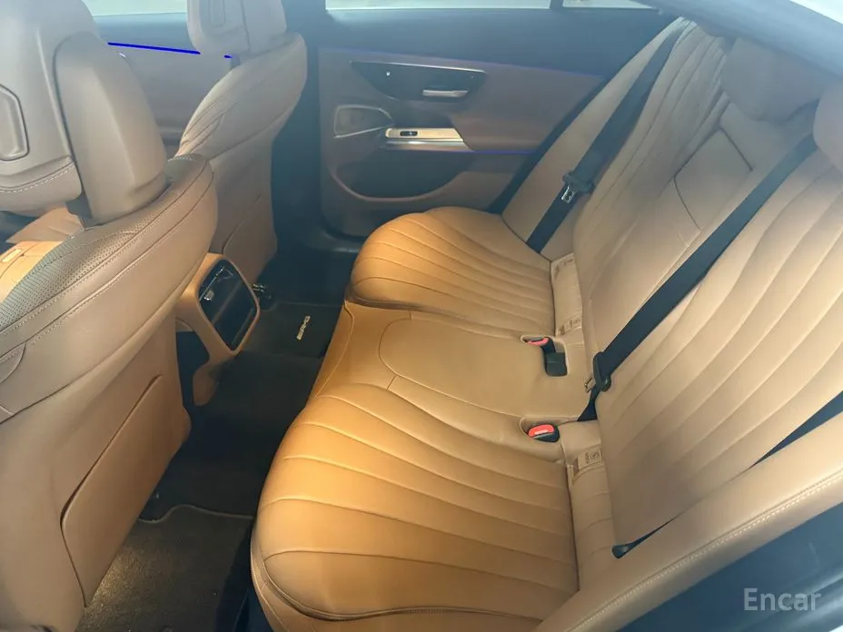 Mercedes-Benz E-Class 2024 E300 4MATIC AMG Line