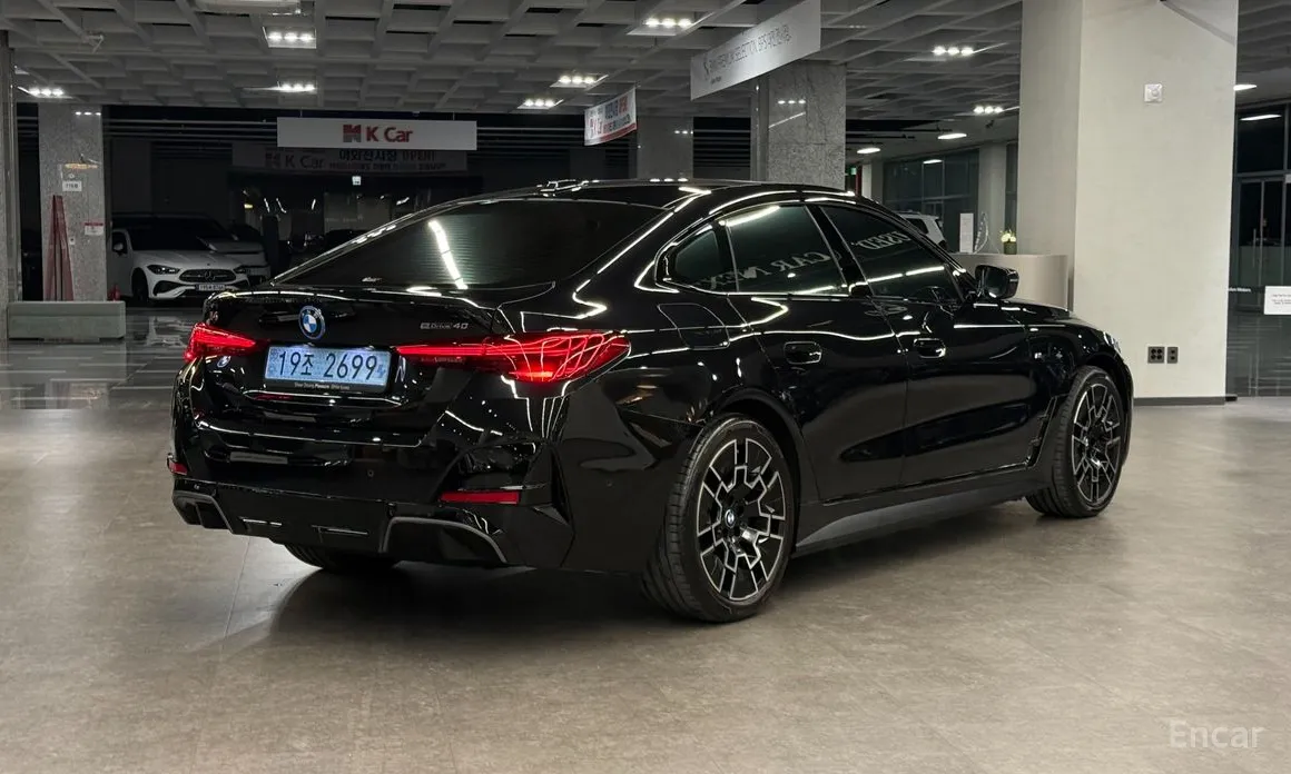 BMW i4 2021 eDrive40 M Sports