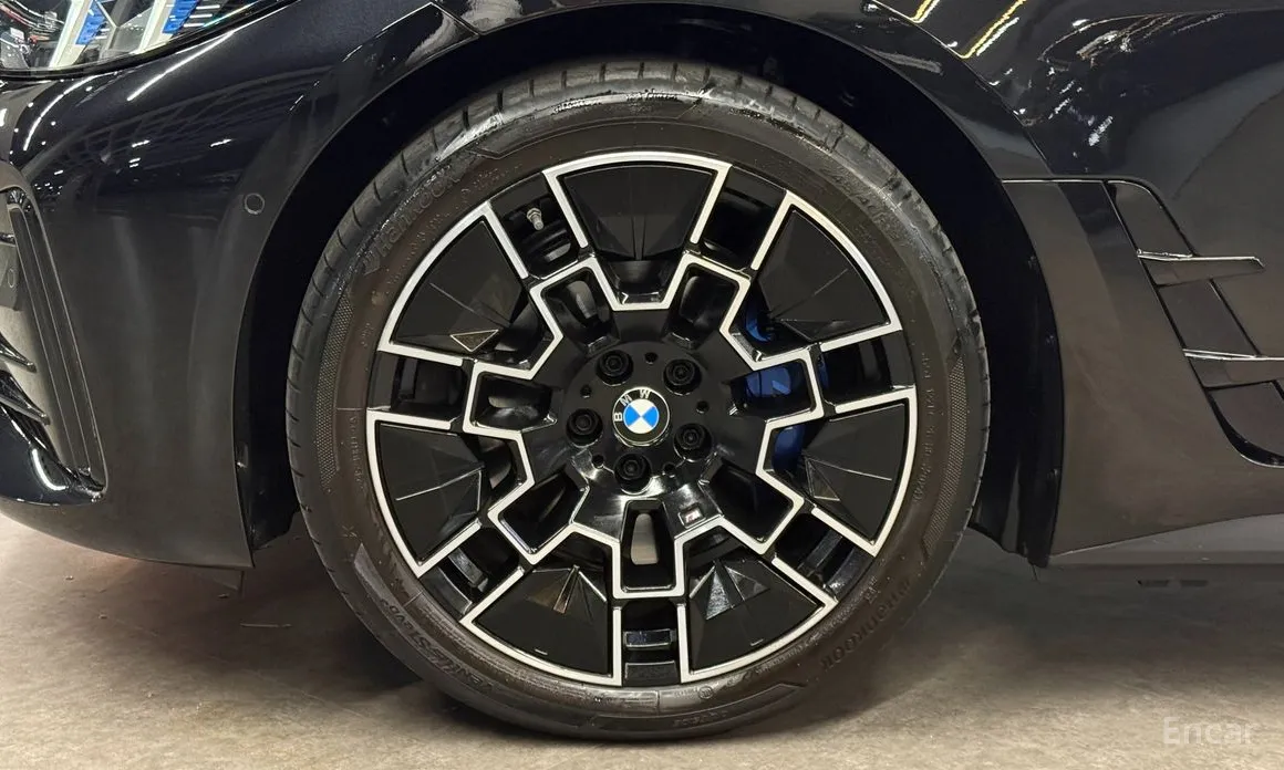 BMW i4 2021 eDrive40 M Sports