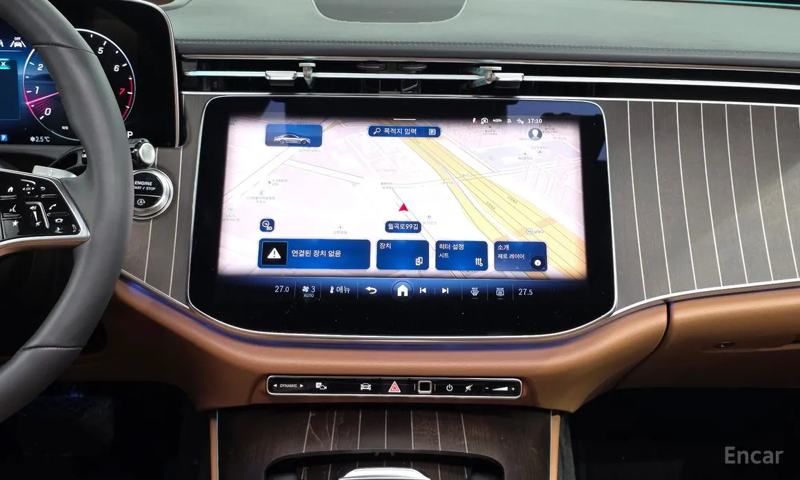 Mercedes-Benz E-Class 2024 E300 4MATIC Exclusive