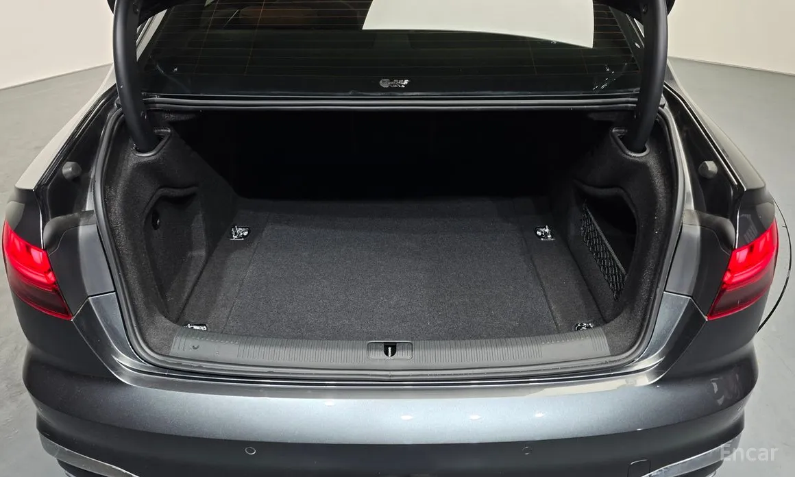 Audi A4 2016 40 TFSI Premium