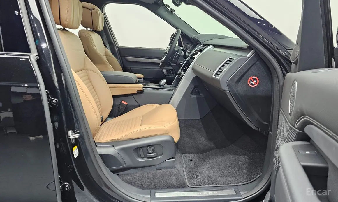 Land Rover Discovery 2017 P360 Dynamic HSE