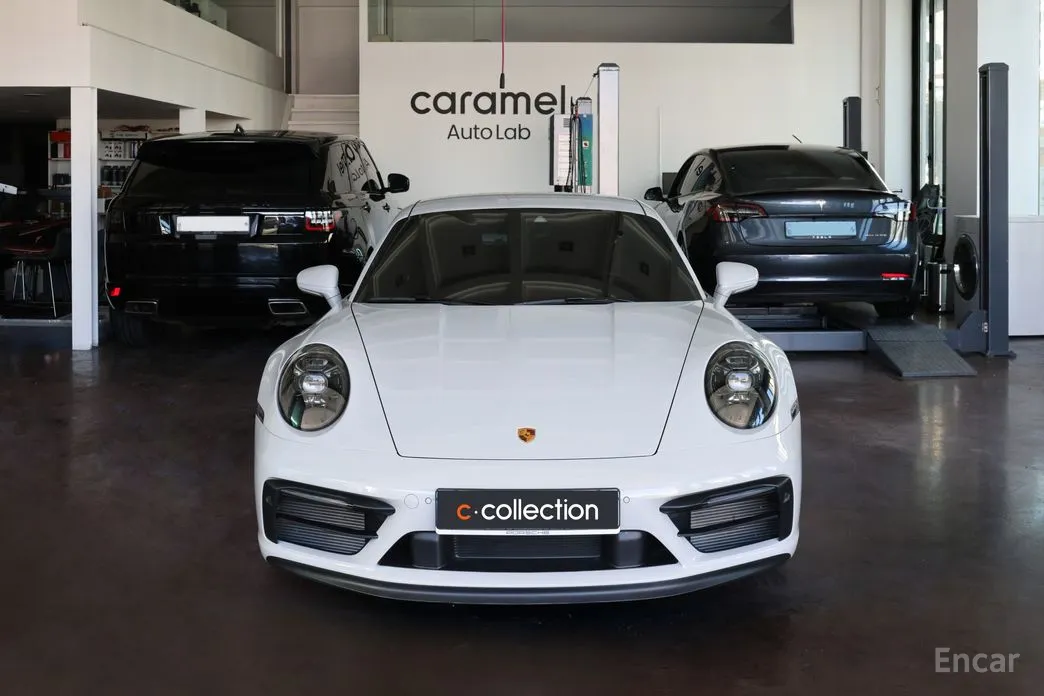 Porsche 911 2019 Carrera 4 GTS