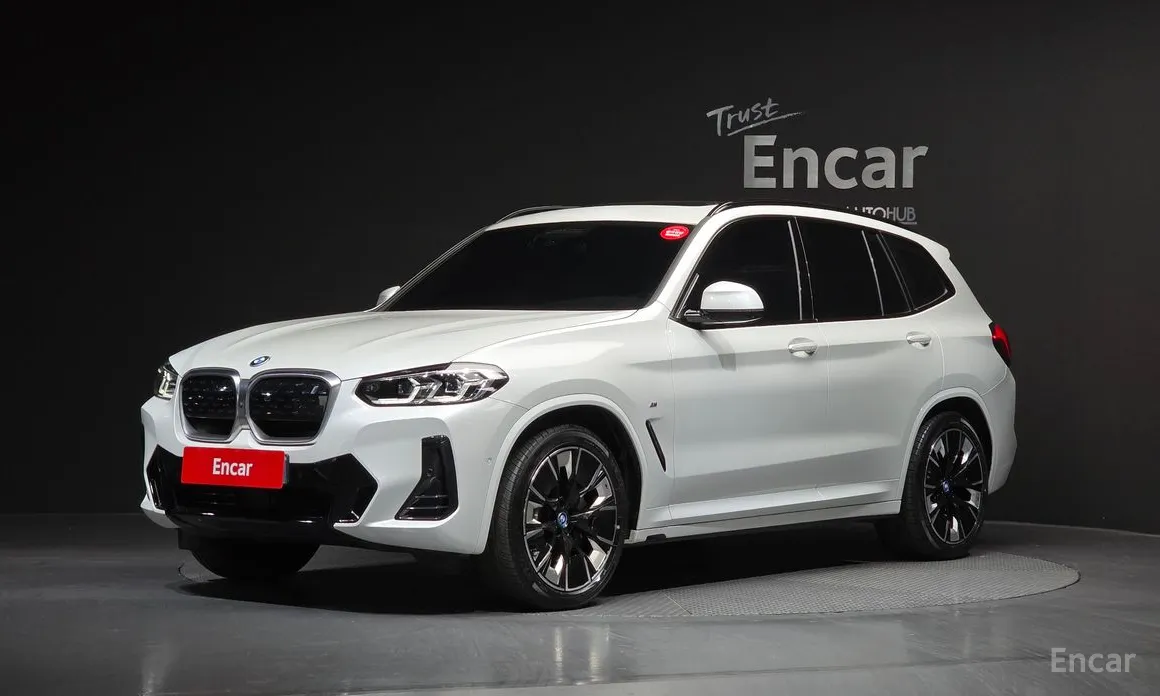 2021 BMW iX3