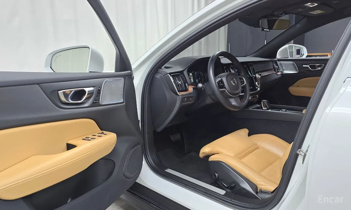 Volvo V60 2019 B5 Pro AWD