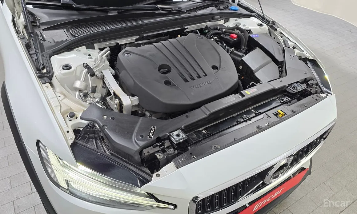 Volvo V60 2019 B5 Pro AWD