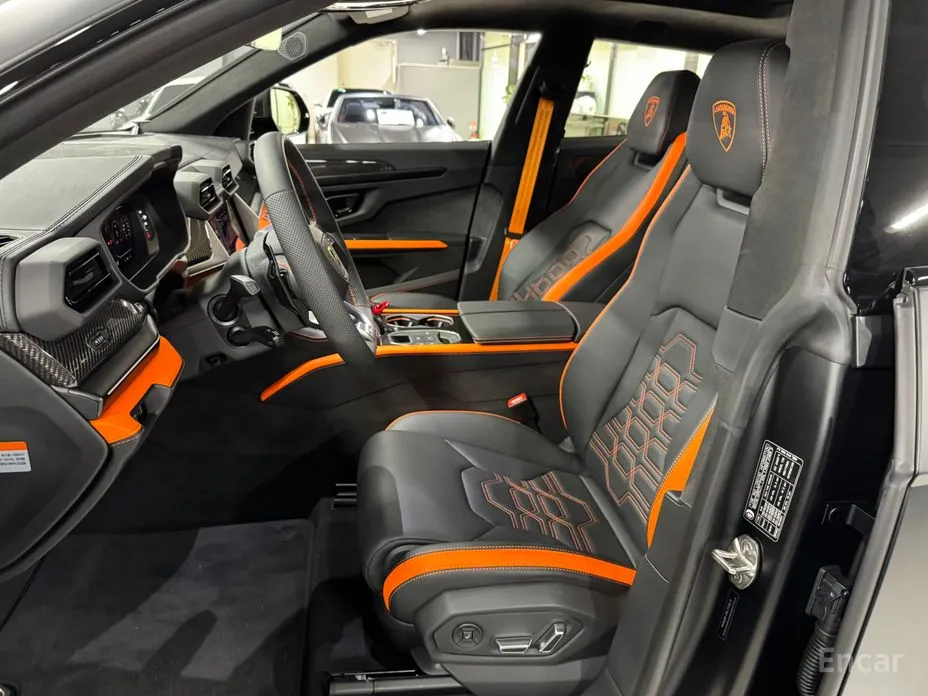 Lamborghini Urus 2018 4.0 V8 SE
