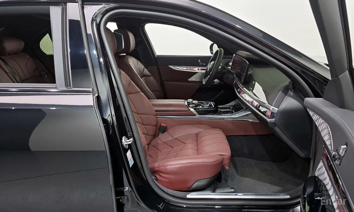 BMW i7 2022 xDrive 60 M sport