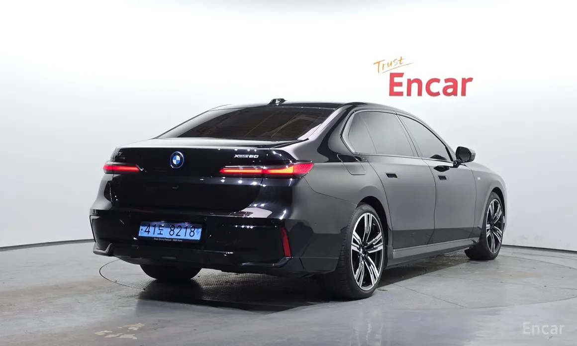 BMW i7 2022 xDrive 60 M sport