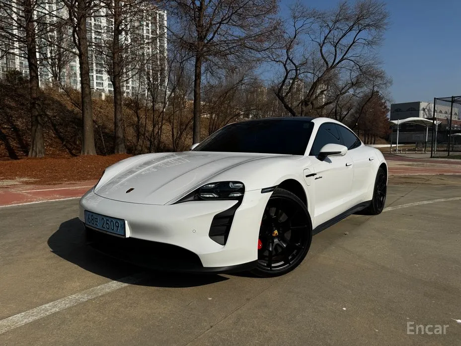 Porsche Taycan 2020 GTS