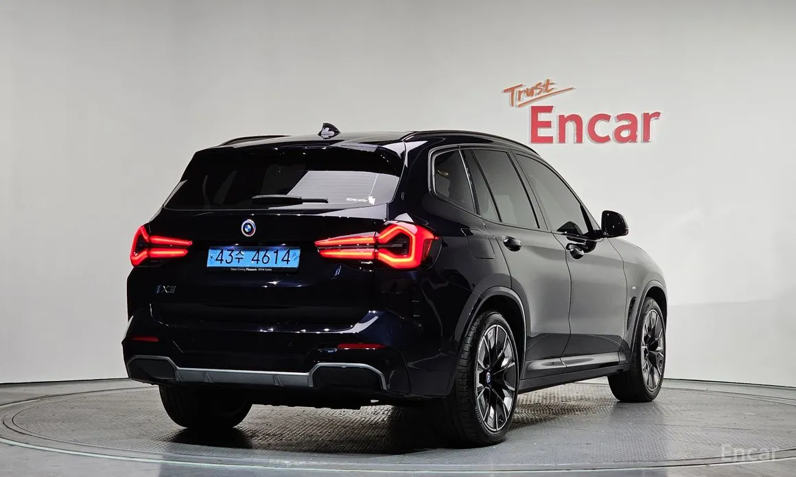 BMW iX3 2021 M Sports