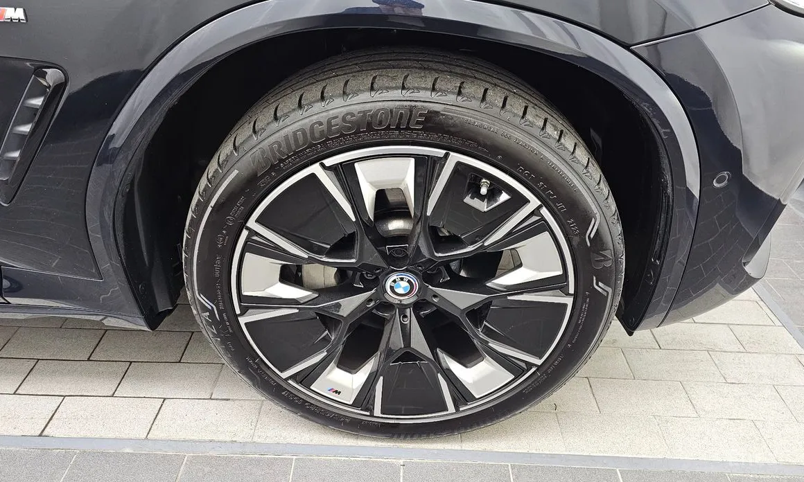 BMW iX3 2021 M Sports