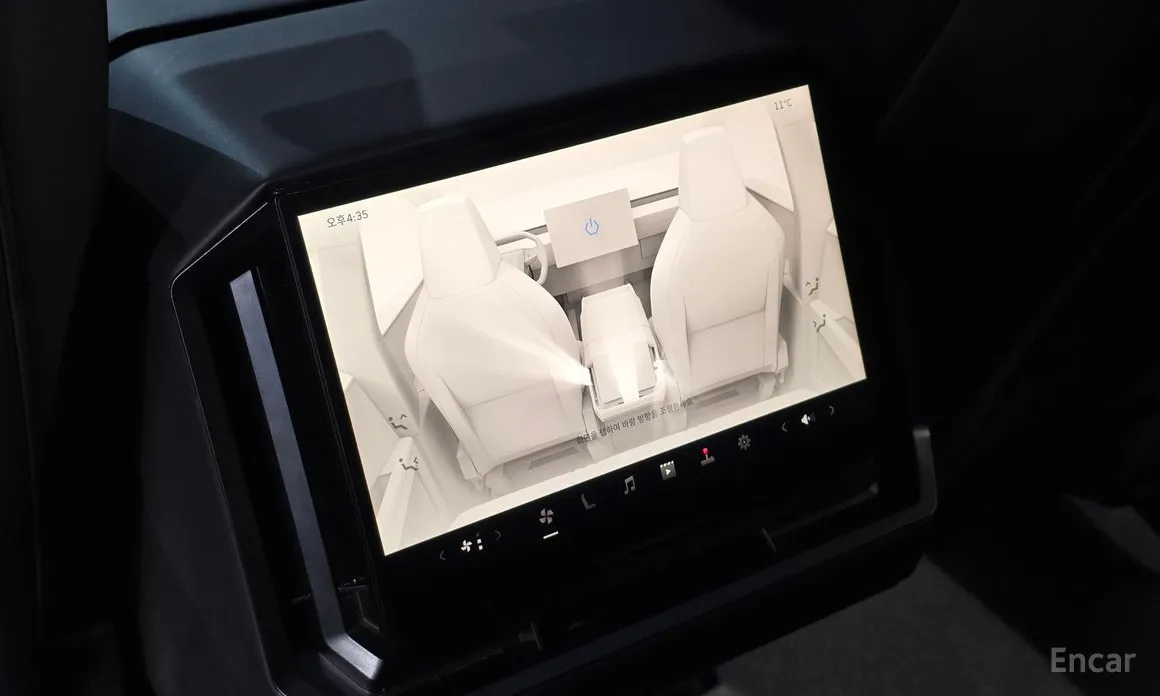 Tesla Cybertruck 2023 AWD