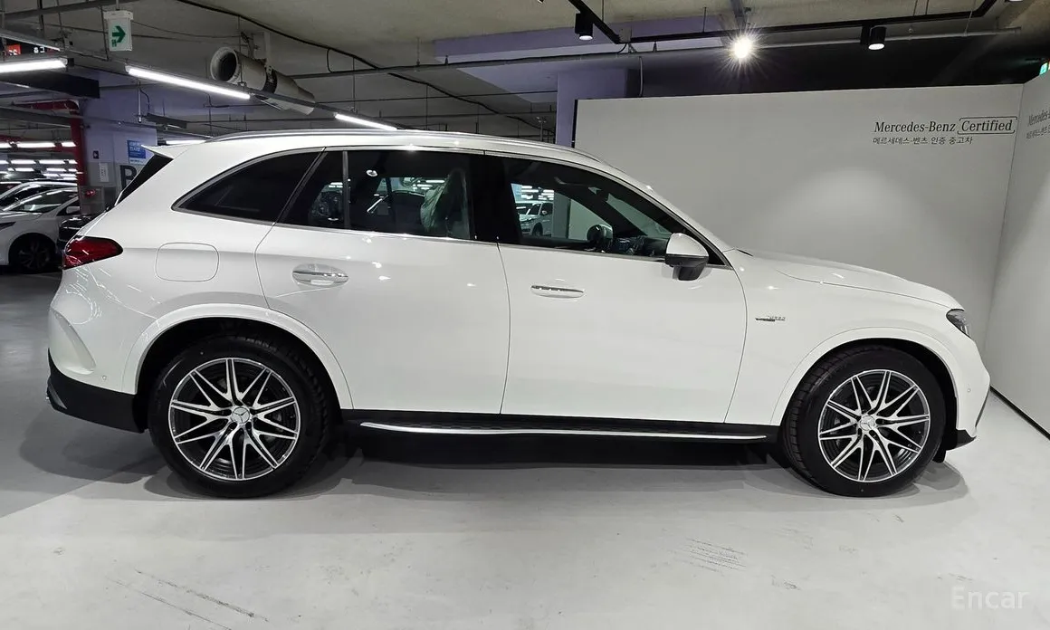 Mercedes-Benz GLC-Class 2023 AMG GLC43 4MATIC