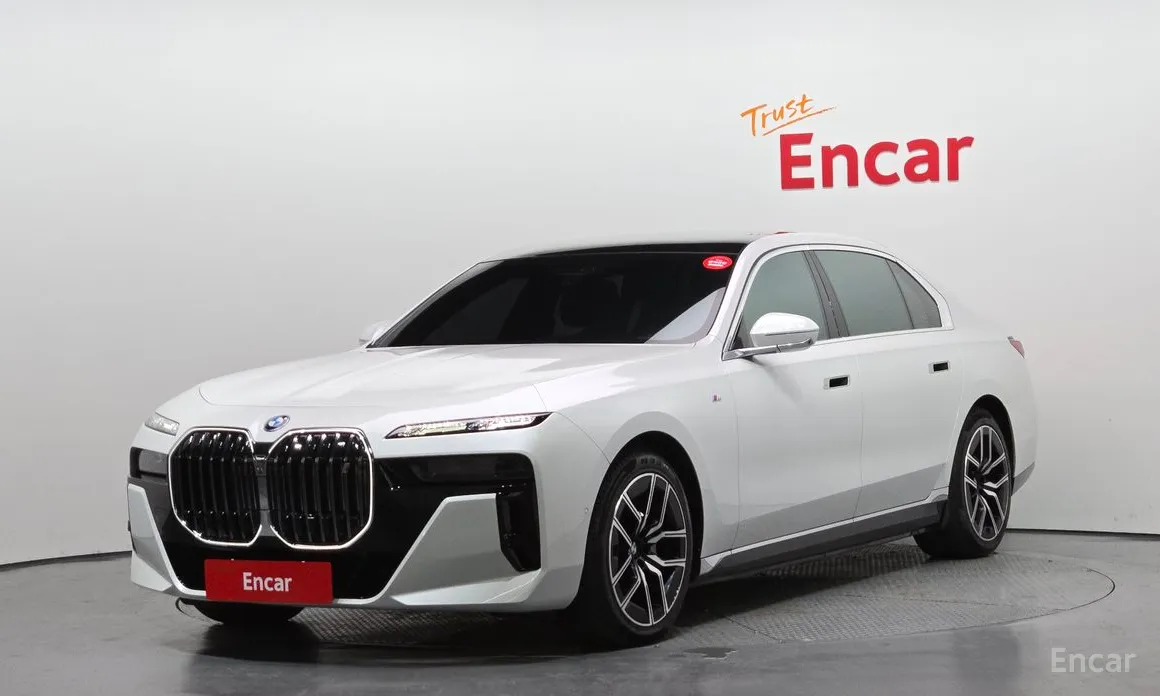 BMW i7 2022 xDrive 60 M sport