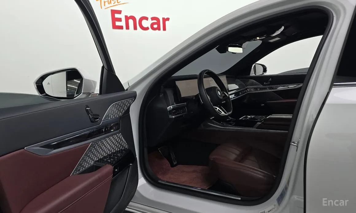 BMW i7 2022 xDrive 60 M sport