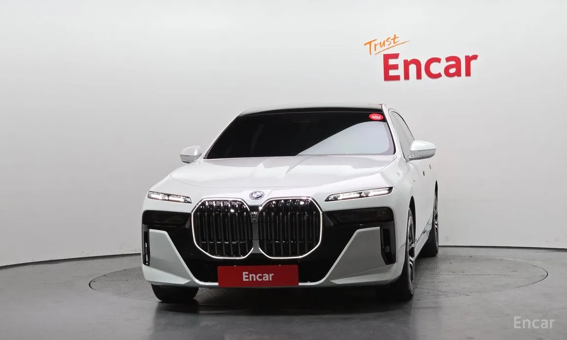 BMW i7 2022 xDrive 60 M sport