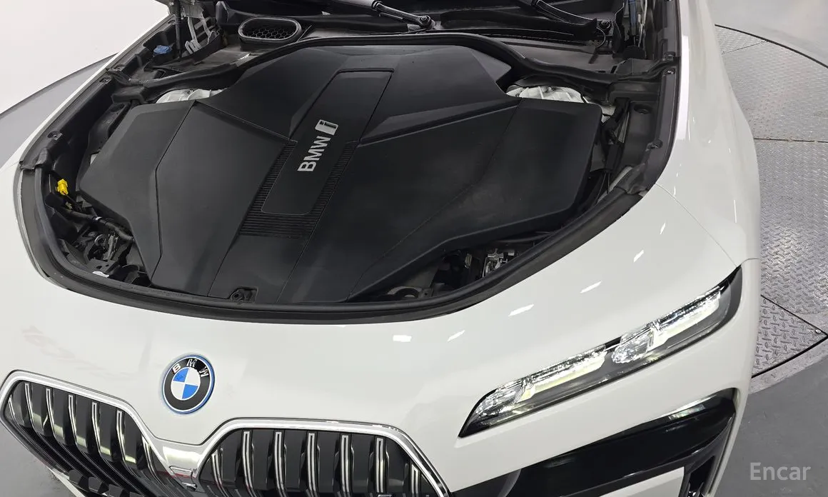 BMW i7 2022 xDrive 60 M sport