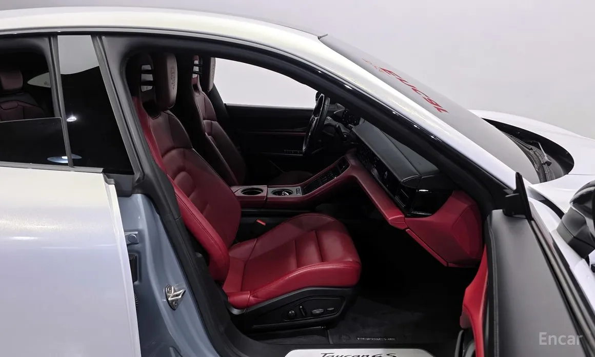 Porsche Taycan 2020 4S