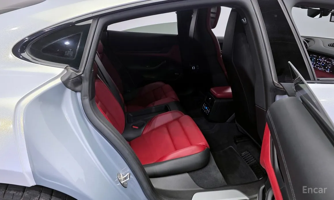 Porsche Taycan 2020 4S