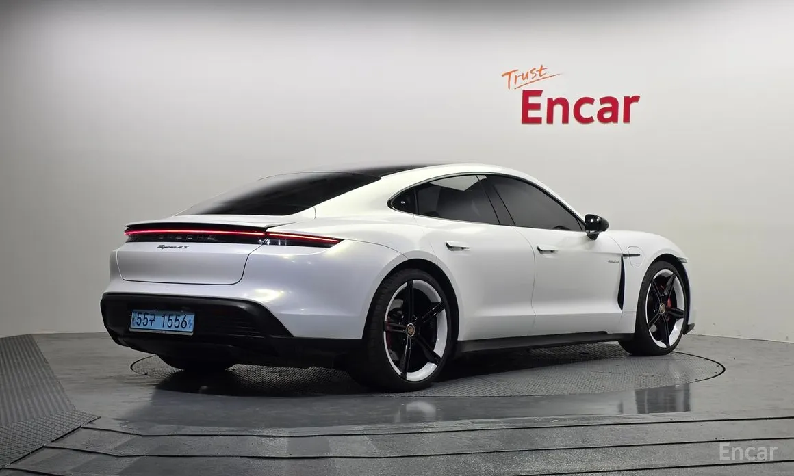 Porsche Taycan 2020 4S