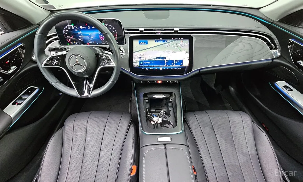 Mercedes-Benz E-Class 2024 E200 Avantgarde