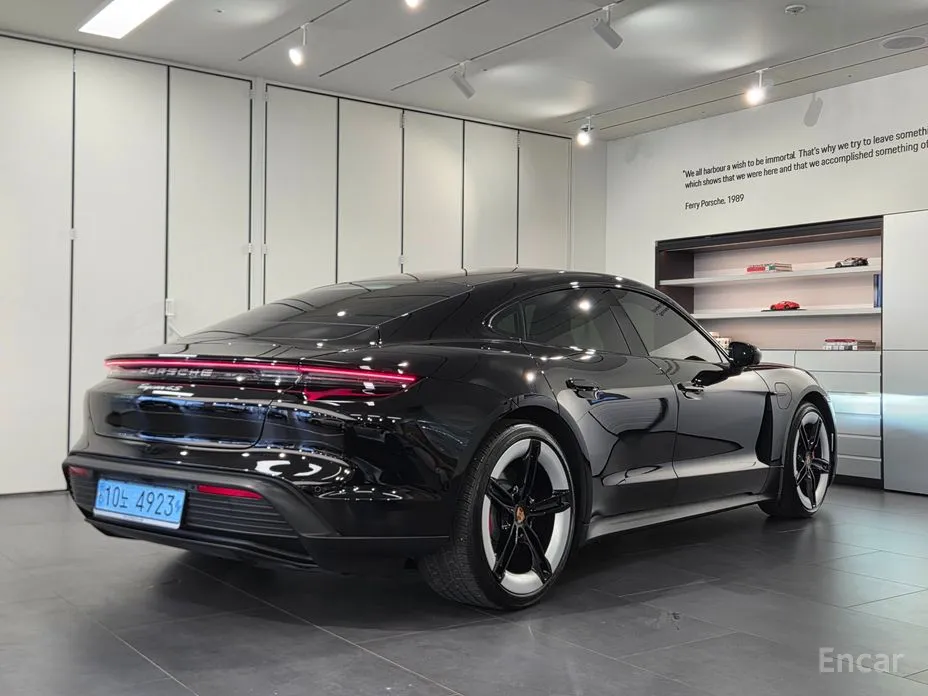 Porsche Taycan 2020 4S