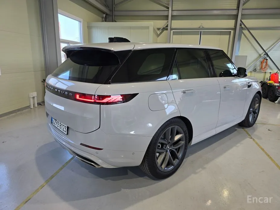 Land Rover Range Rover Sport 2022 P550E Dynamic HSE
