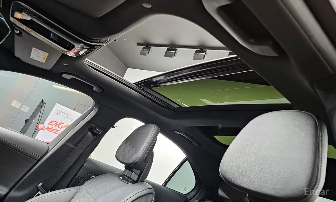 Mercedes-Benz C-Class 2022 C300 4MATIC AMG Line