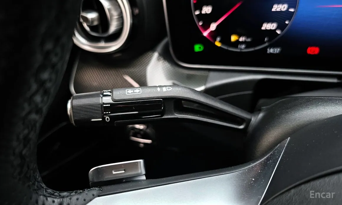 Mercedes-Benz C-Class 2022 C300 4MATIC AMG Line