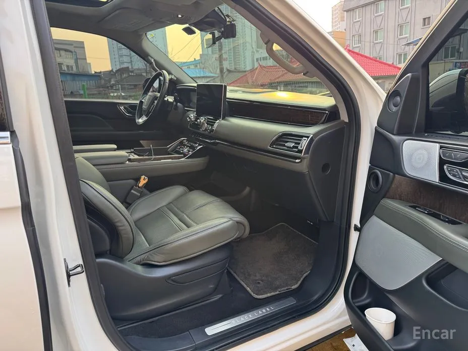 Lincoln Navigator 2018 3.5L Black Label