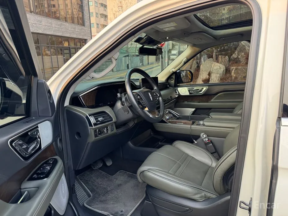 Lincoln Navigator 2018 3.5L Black Label