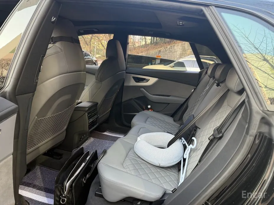 Audi Q8 2018 55 TFSI Quattro Premium