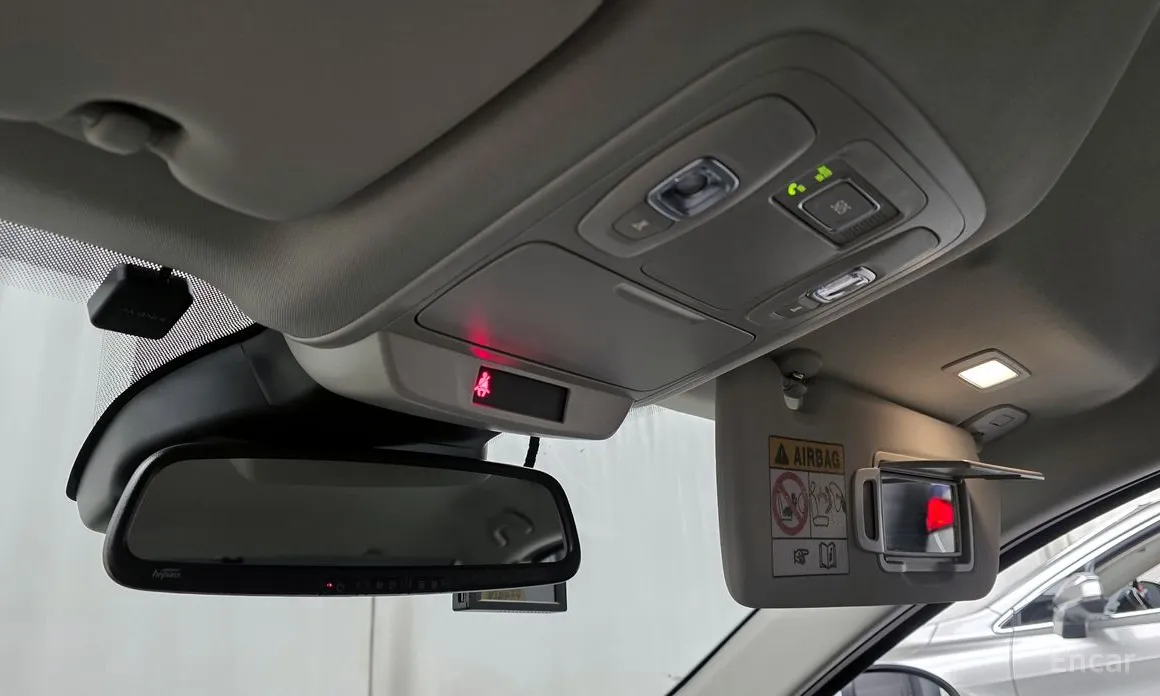 Renault SM6 2020 1.3 TCe Feel