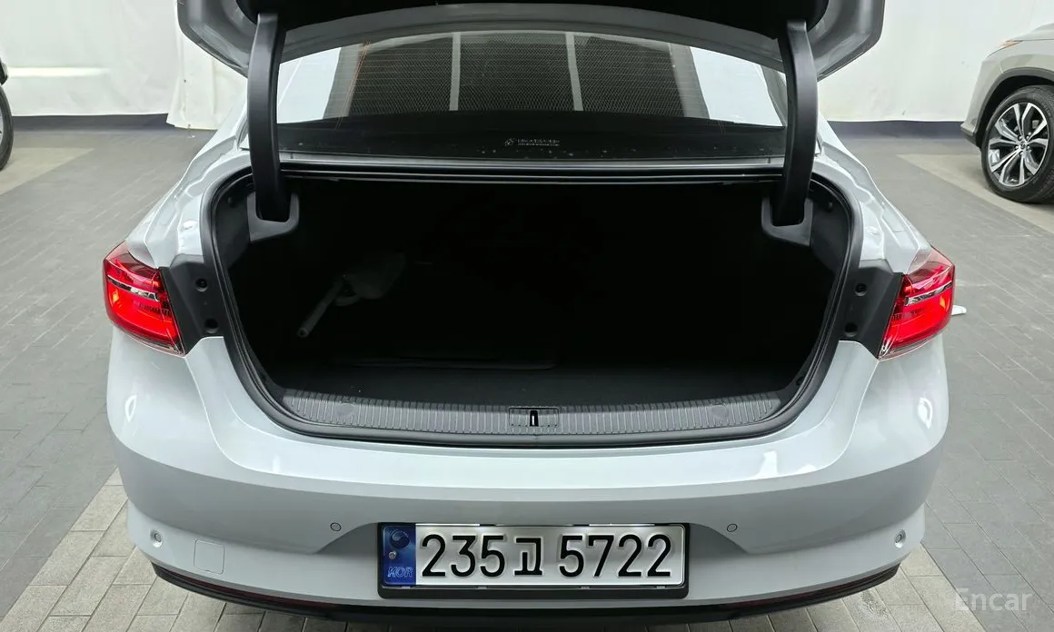 Renault SM6 2020 1.3 TCe Feel