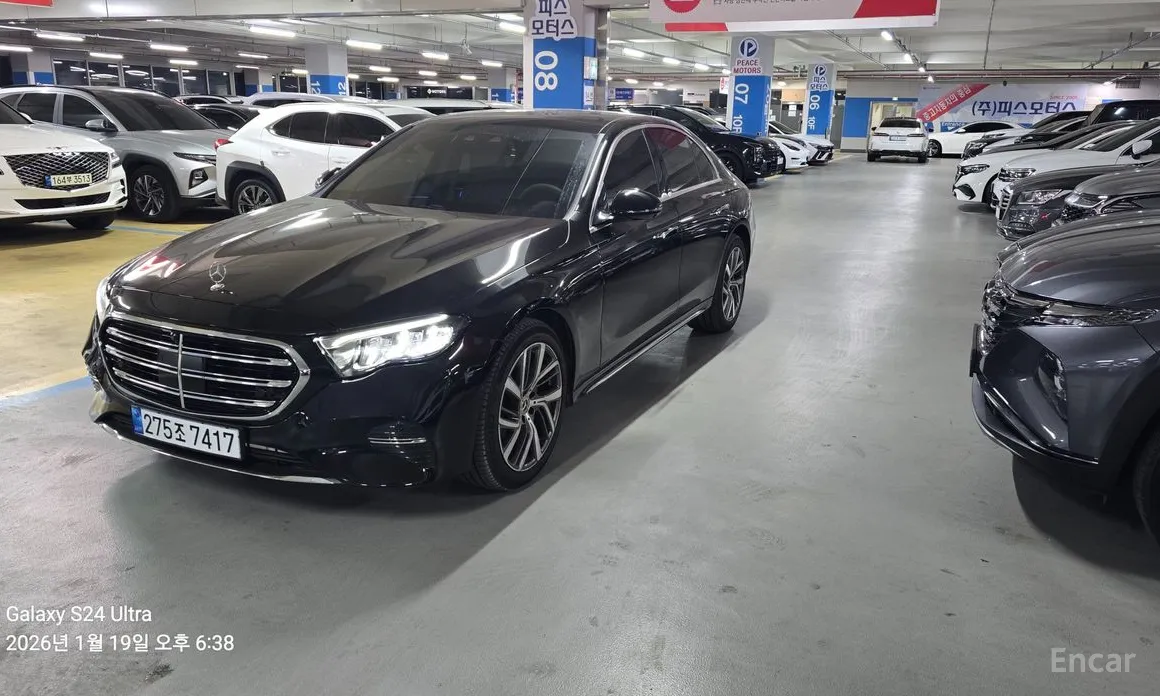Mercedes-Benz E-Class 2024 E220d 4MATIC Exclusive