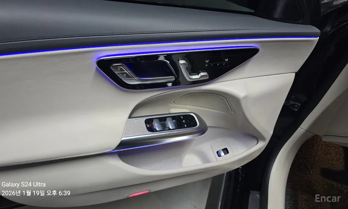 Mercedes-Benz E-Class 2024 E220d 4MATIC Exclusive