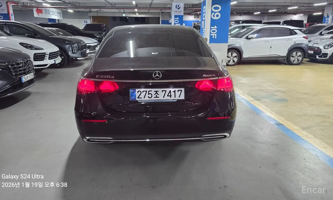 Mercedes-Benz E-Class 2024 E220d 4MATIC Exclusive