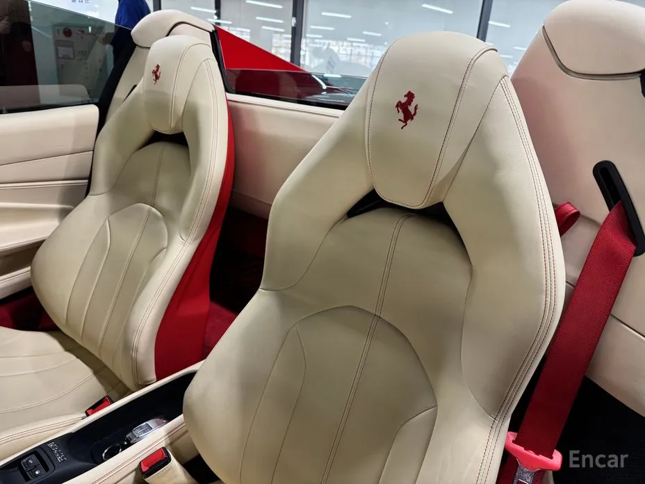 Ferrari F8 2019 3.9 V8