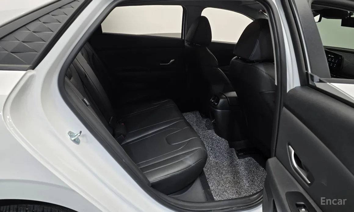 Hyundai Avante 2023 1.6